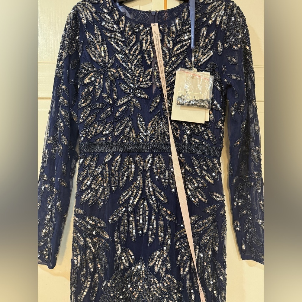NWT | Mac Duggal 6023 Midnight Long Sleeve Neckline Embellished Gown Size 6 - Picture 11 of 11